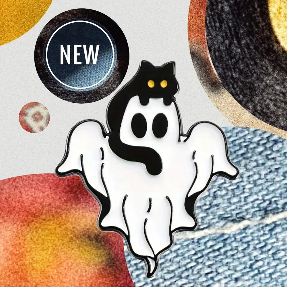 Little Ghost Enamel Pin - Ghost Busters / black cat - Picture 1 of 3